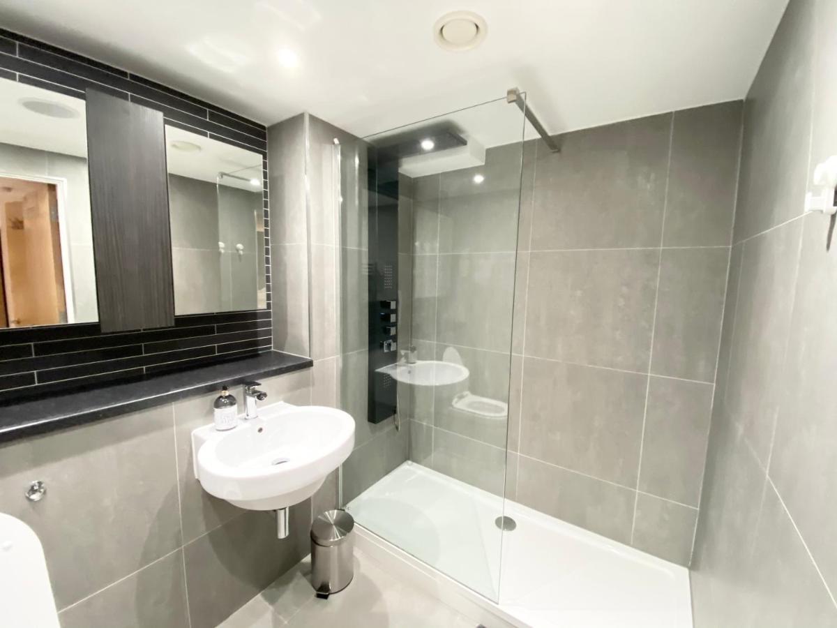 Cosy City Centre Location, Hydro Massage Showe Mánchester Exterior foto